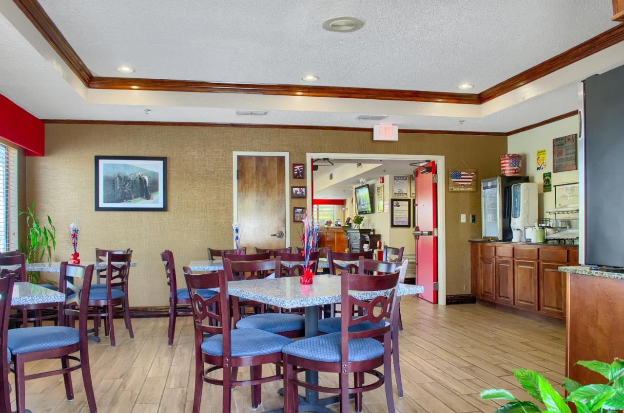 Hometown Inn Thomasville ภายนอก รูปภาพ