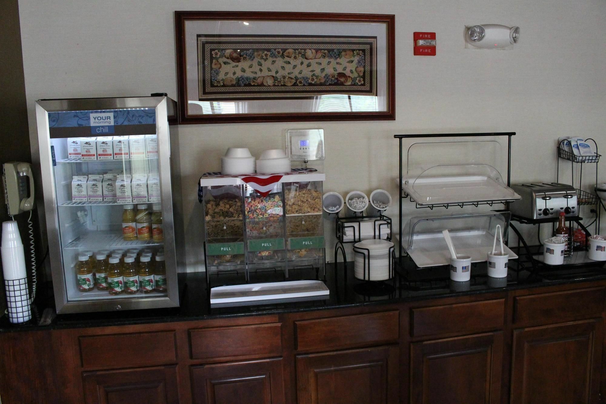 Hometown Inn Thomasville ภายนอก รูปภาพ